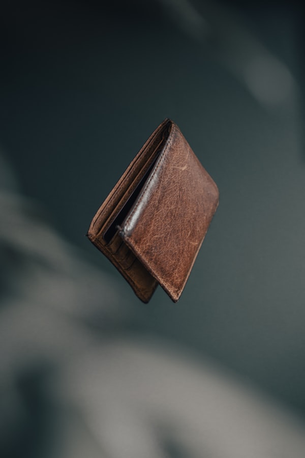 Slim Leather Bifold Wallet
